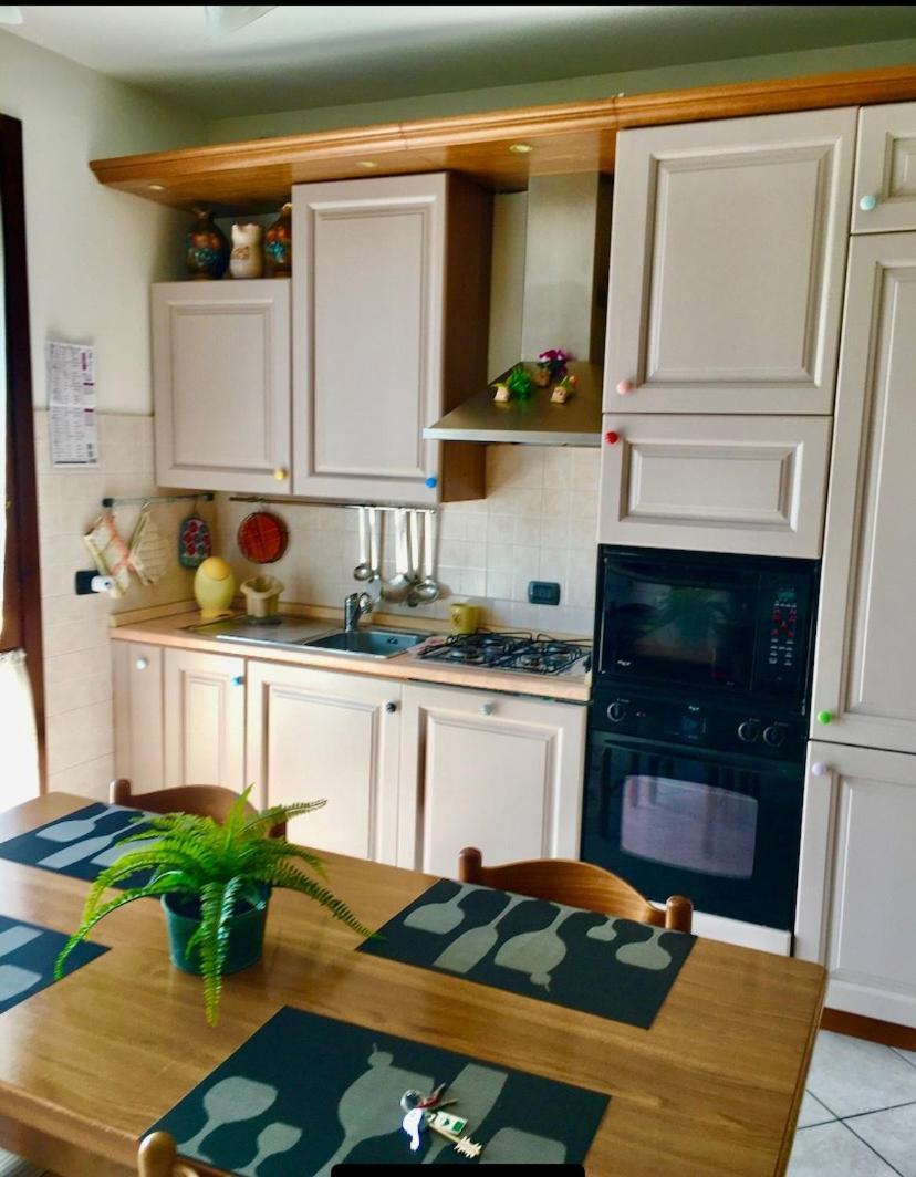 Appartamento Elena Garda  Ngoại thất bức ảnh